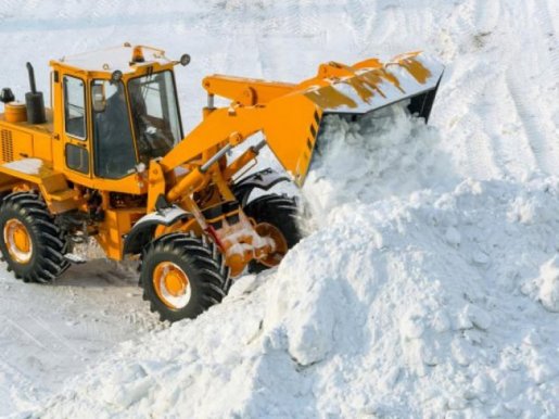 Уборка и вывоз снега спецтехникой стоимость услуг и где заказать - Белгород